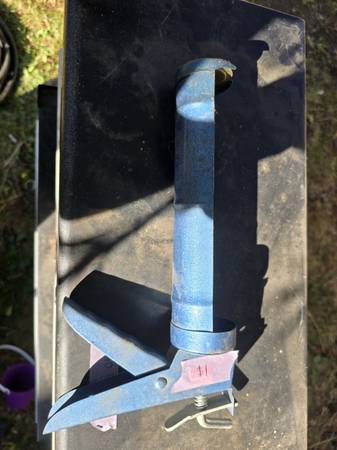 Free caulk gun 1