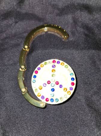Peace Sign Hanger 1