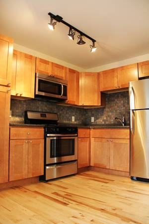 116 North Winooski Ave #8 1