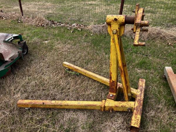 ENGINE STAND, HEAVY DUTY 1