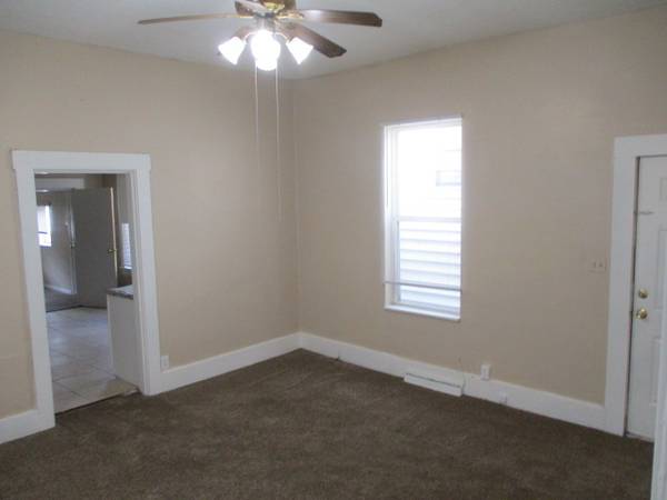 $1,000 / 3br - Casa de 3 dormitorios en Covington, Ky (Covington, KY)63974469259139122