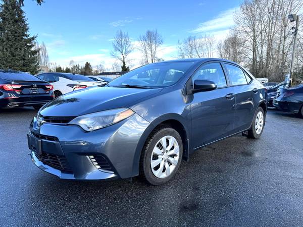 2015 Toyota Corolla Auto LE 1