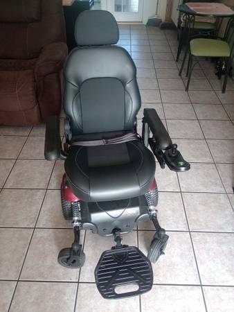 Motorized wheelchair 1