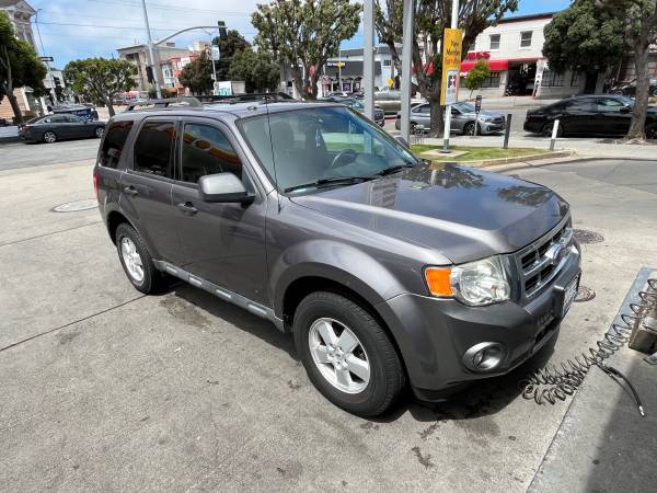 2010 Ford Escape 4WD For Sale - 108K Miles - $4,499 (marina / cow hollow)63469886762755122