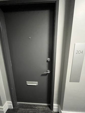 1BR/1BA 1