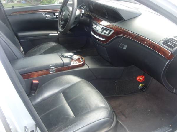 Mercedes Benz S550 Belleza - $3,800 (KCK cerca de las Leyendas)63621942422145122