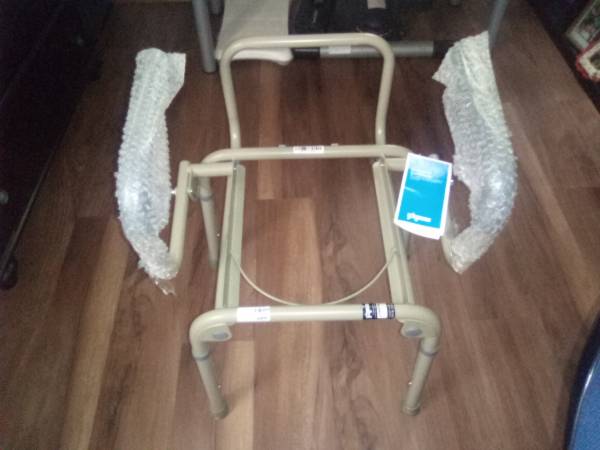 DROP ARM COMMODE NEW 1
