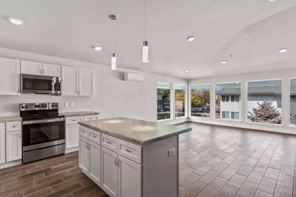 $1,443 / 2br - 1086ft2 - Quality and comfort at a price you will love! Tour today! (Kennewick - 10 Minutes from Tri-Cities Airport)63673534833793123