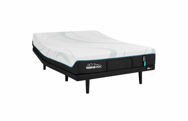 Queen Tempurpedic mattress tempurAdapt - $95063471456087939122