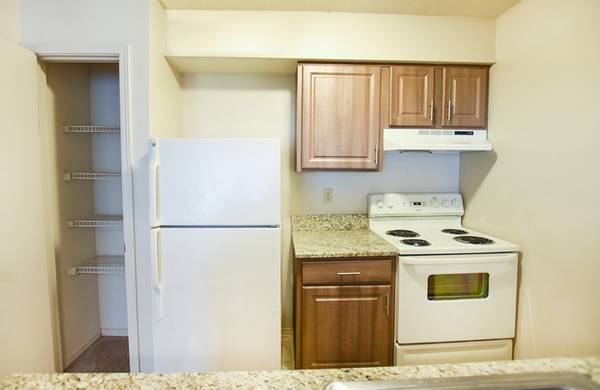 $1,015 / 1br - 560ft2 - First Floor! NEW 1Bedroom, 1 Bath~ Ready for Move In (Mandeville)63903650273539121