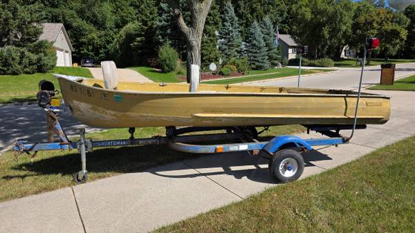 14' V-Bottom Aluminum Boat 1