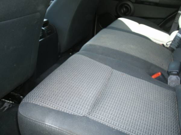2008 Jeep Commander Sport 4X4 - $3,500 (POULSBO)63442231512833124