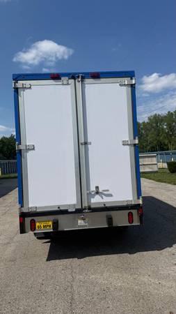 2023 Ford E-Series E-350 SD - Photo 3