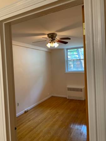 $2,600 / 2br - 800ft2 - BEST DEAL! LG 2 BM, 1 BATH, OPEN KITCHEN/LR,ASTORIA PARK, AVAIL 8/8 (Ditmars Blvd/Astoria Park)64033801516546123
