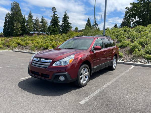 2014 Subaru Outback - $13,900 (Auburn)63623418025859120