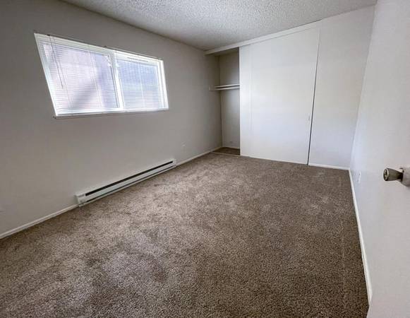 $1,215 / 1br - FREE MONTH & MORE! - Near 24HR Fitness, Generous Living Areas, Pets (Wilkes-East)63999452007298124