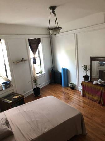 Room available flexible term and rate - Female preferred 1