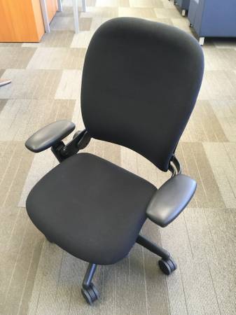 47Used Steelcase Leap V1 Chairs, Full Features, Black Fabric 1