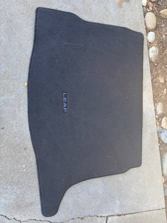 Like New Nissan Leaf 2018+ Black Trunk Mat Cover 1
