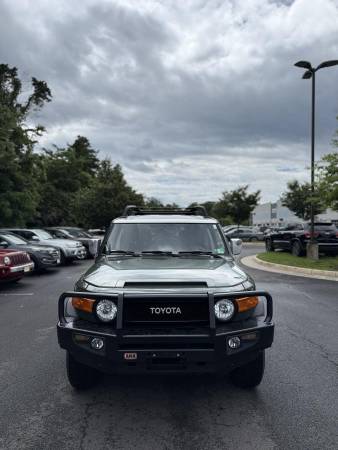 2013 TOYOTA FJ CRUISER SPORT UTILITY - $19,745 (+ Posh Motors LLC)63616742037761124