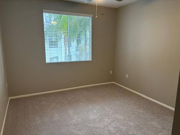 $3,995 / 2br - 1257ft2 - Piso de estilo madera, garaje con acceso controlado (University City)64037041044609121