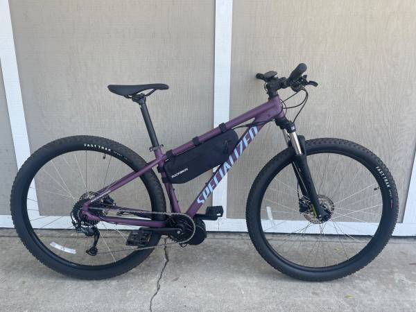 Specialized Ebike Electric Rockhopper Mountain Bike 29” Wheels Shimano 1