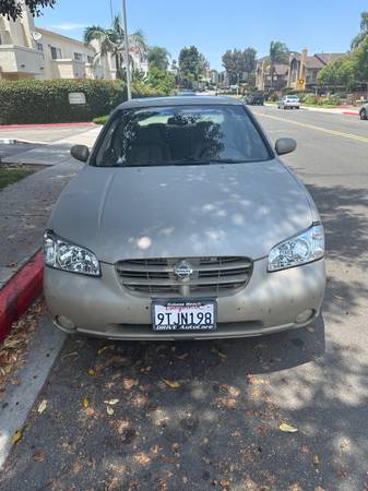 2001 Nissan Maxima - $2,30063624789819905122