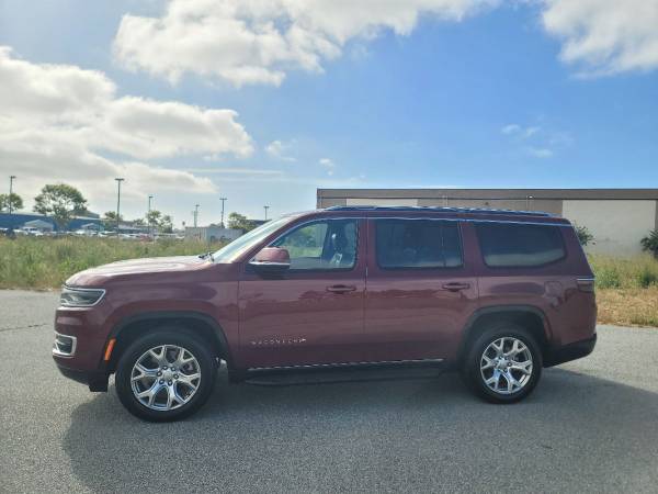 2022 Jeep Wagoneer Series II wagon Velvet Red Pearlcoat - $41,900 (san jose south)63470417278081123