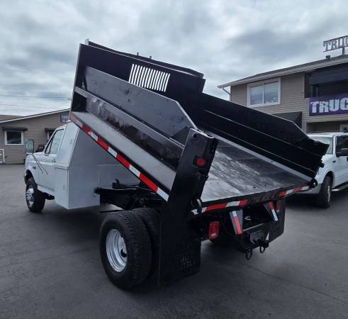 Ford 1995 - Camión Volquete, Dumptruck - $9999.00 (TACOMA)63623347712899123