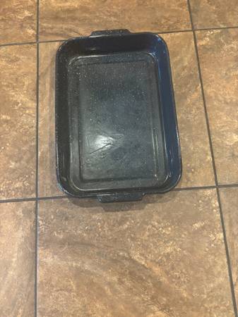 Vintage Granite Ware Roasting Pan w/Black and White Speckles 1