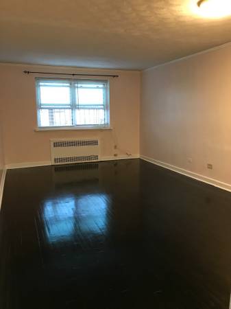 $2,100 / 1br - 700ft2 - One Bedroom Apartment for Rent (No application fee and agency fee) (New York)64033456699011122