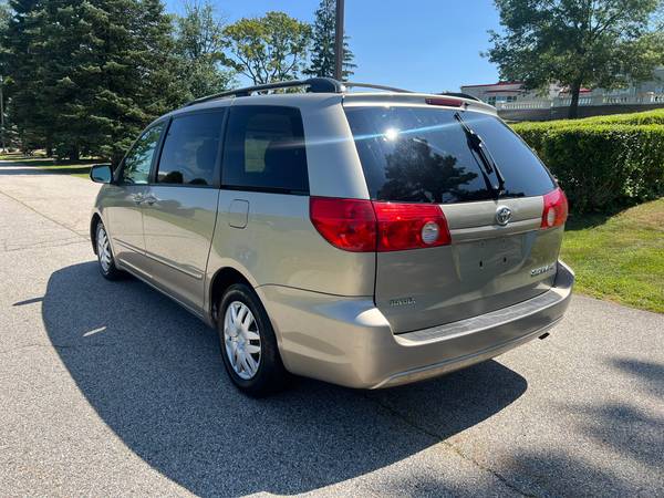 2007 TOYOTA SIENNA SUPER CLEAN BODY 🧼 - $5,50063438464516227122