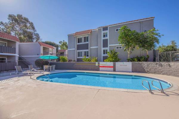 $2,250 / 1br - 664ft2 - Located in Oceanside, 1bd 1ba, Picnic Area with Barbecue (3760 North Way, Oceanside, CA)63933119397891120