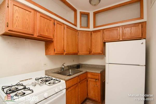 $1,795 / 1br - 700ft2 - Telling 1 Bedroom, 1 Bath in Lincoln Square, Available: 12/1/2025 (Lincoln Square)64041647488642123