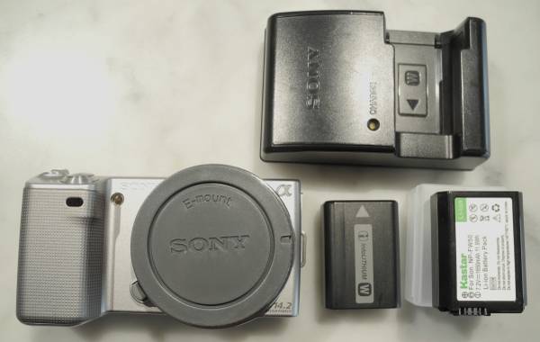 Sony NEX‑5 Mirrorless Camera Body, Batteries/Charger – LOW SHUTTER CNT 1