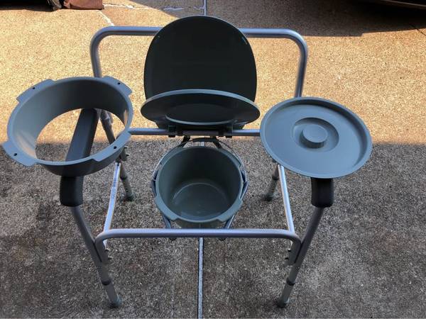 Portable toilet chair 1