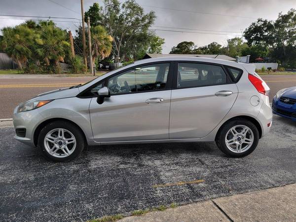 2018 Ford Fiesta SE Guaranteed Credit Approval! - $5,995 (+ SUNCOAST QUALITY CARS LLC)63443116415105122