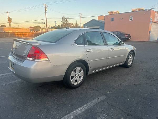 2008 Chevrolet Impala LT 4dr Sedan - $7499.0063617772131075122