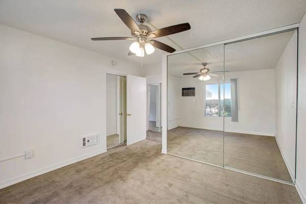 $1,360 / 2br - Bright 2 Bedroom, 1 Bathroom Apartment (Minneapolis)63666914438019120