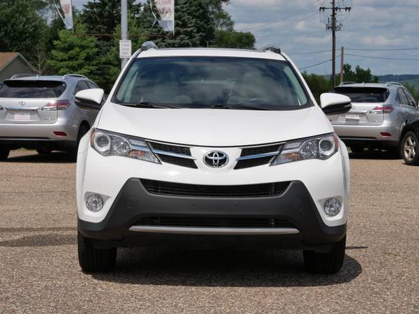 2015 Toyota RAV4 XLE AWD - $20,395 (inver grove heights)63469613251075121
