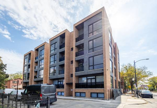 $3,450 / 3br - 1400ft2 - NEW CONSTRUCTION IN THE HEART OF THE MEDICAL DISTRICT ! :) (Medical District)64148808804353121