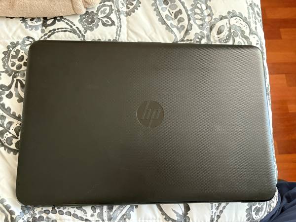 Laptop HP Pavilion con pantalla LCD de 15,6", SSD, Ubuntu Mint, Office - $145 (hercules, pinole, san pablo, el sob)63471458541825122