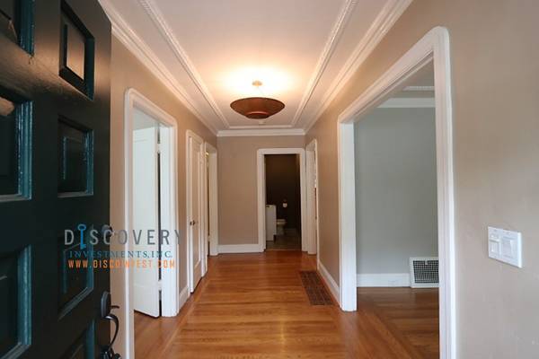 $5,200 / 3br - Upper Rockridge 3 Bedroom Home (oakland rockridge / claremont)63850426496515121