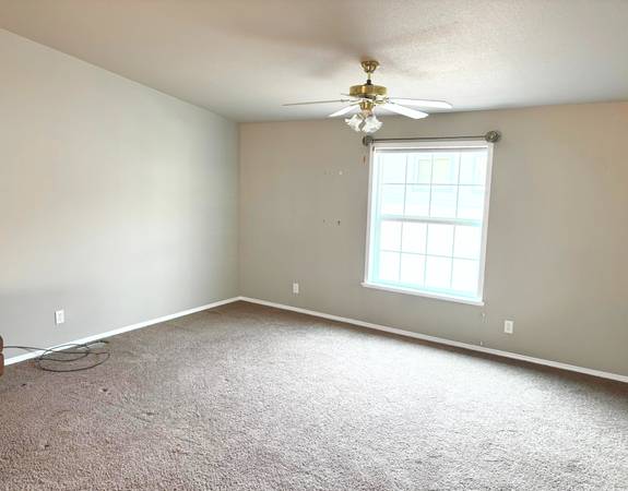 $459,900 / 3br - 1460ft2 - Hermosa casa en la muy deseable comunidad de 55+ Heritage Haven (Wenatchee)63861425193729124