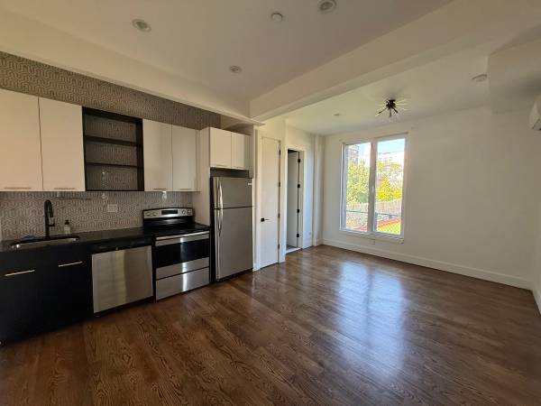 $3,895 / 2hab - 🌿🌿🌿 Hermoso apartamento de 2 habitaciones y 3 baños en East Williamsburg 🌿🌿🌿 (East Williamsburg)63945362286722121