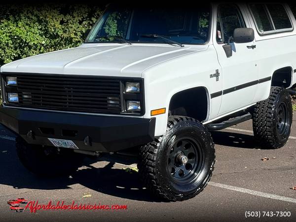 1985 Chevrolet Blazer K5 Silverado A/C FI 1