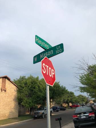 $1,100 / 2br - Condo Hillside (Laredo exit 3a)63662003329539121