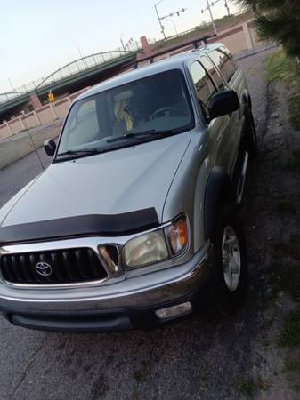 03' Toyota Tacoma 3400 V-6 4x4 - $8,999 (Westminster)63619821873665124