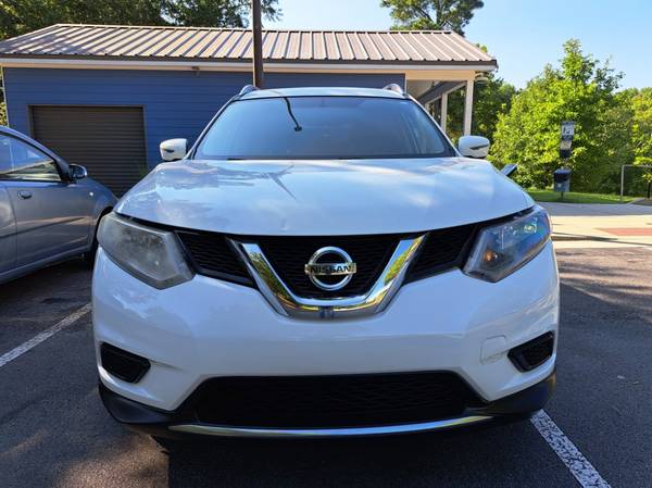 2016 NISSAN ROGUE SV! 149 mil millas! Cámara de reversa! Excelente estado - $6,500 (Norcross)63612697645187121