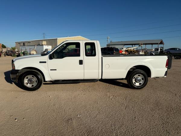 Ford F-250 2WD diésel 2006 *37 000 millas - $14 800 (Buckeye)63470415551489121